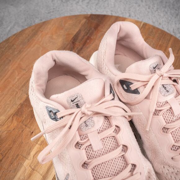 Nike Winflo 11 Premium Womens Size 8 Pink Oxford Pale Ivory FZ3068-600 - Picture 7 of 10